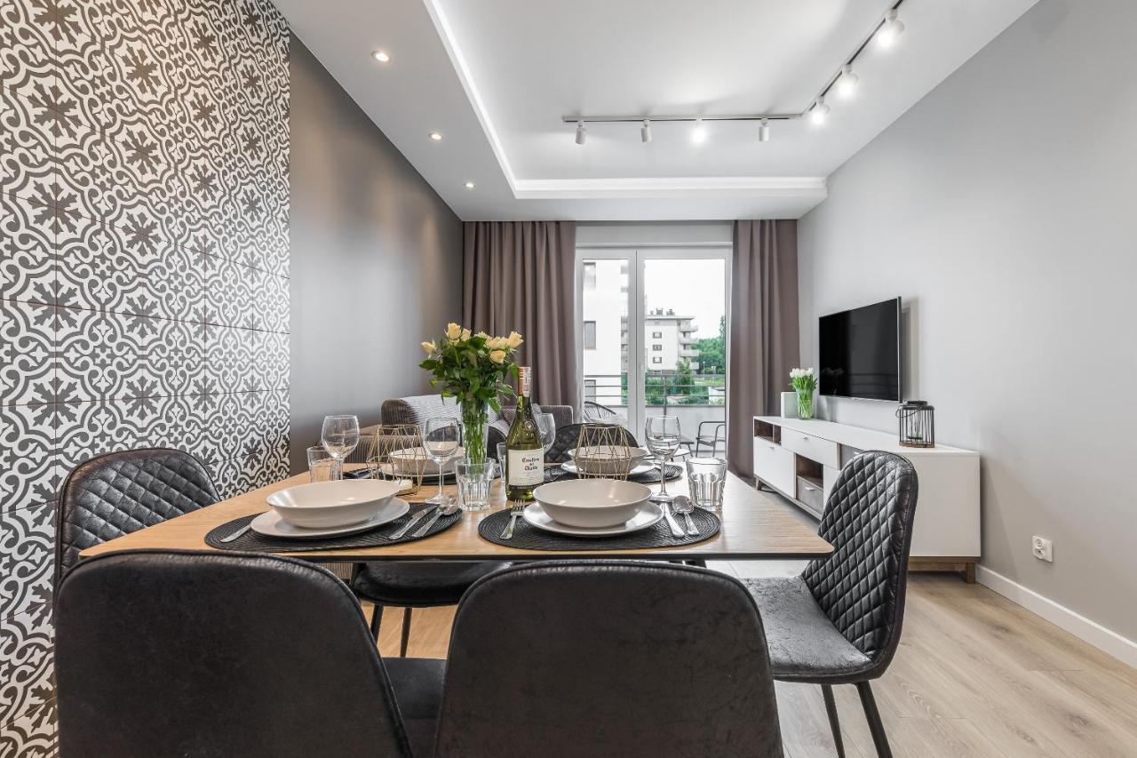 Apartament Premium New Town Private Parking Included *
